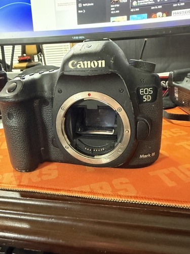 Canon eos mark - eos,