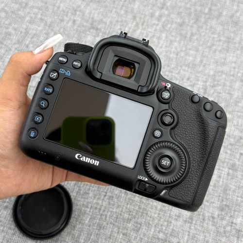 Canon eos mark iii full - iii,