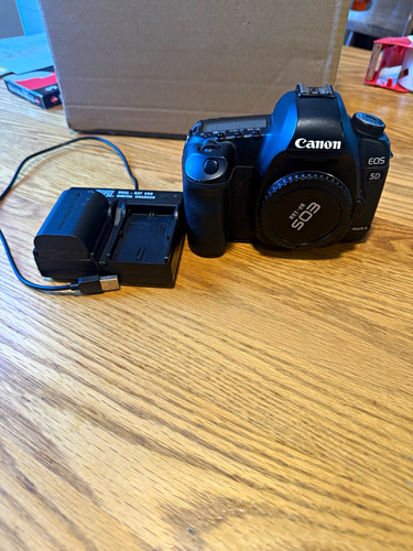 Canon eos mark 21 - mark, 21.1mp